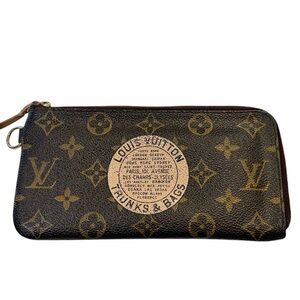 Louis Vuitton Trunks & Bags
Monogram Canvas Long Wallet Authentic